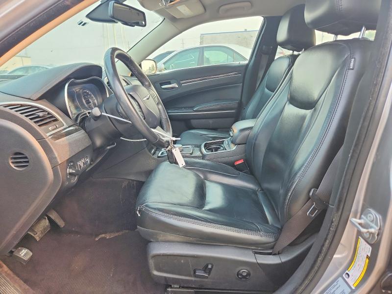 2017 Chrysler 300 Limited