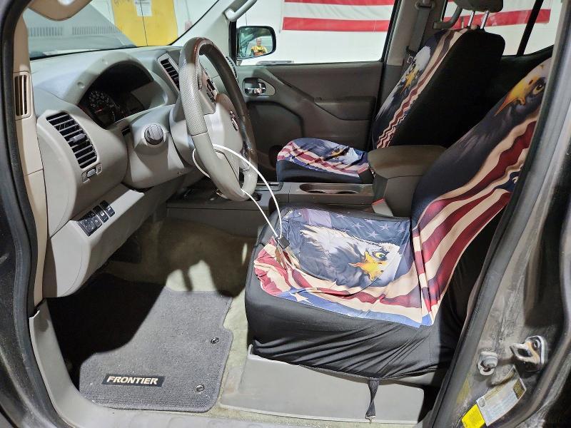 2016 Nissan Frontier sv