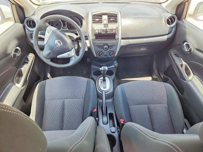 2017 Nissan Versa 1.6 sv