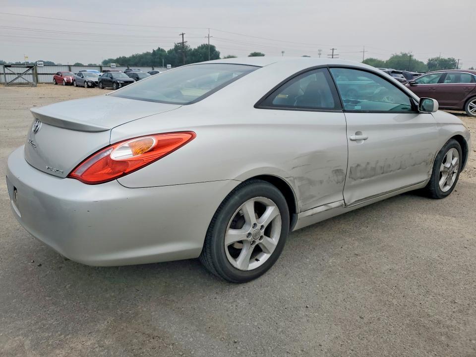 2004 Toyota Camry Solara sle V6