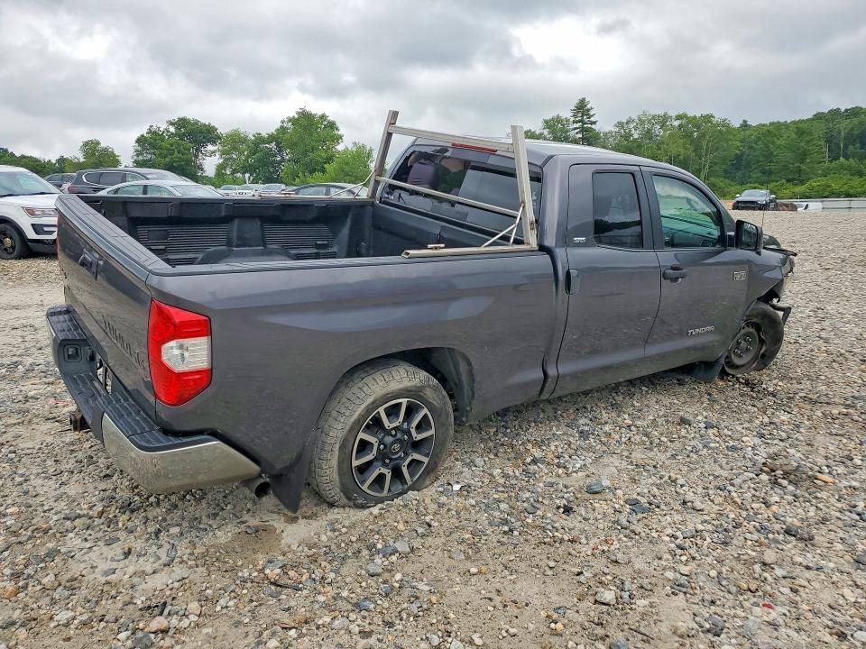 2017 Toyota Tundra SR5