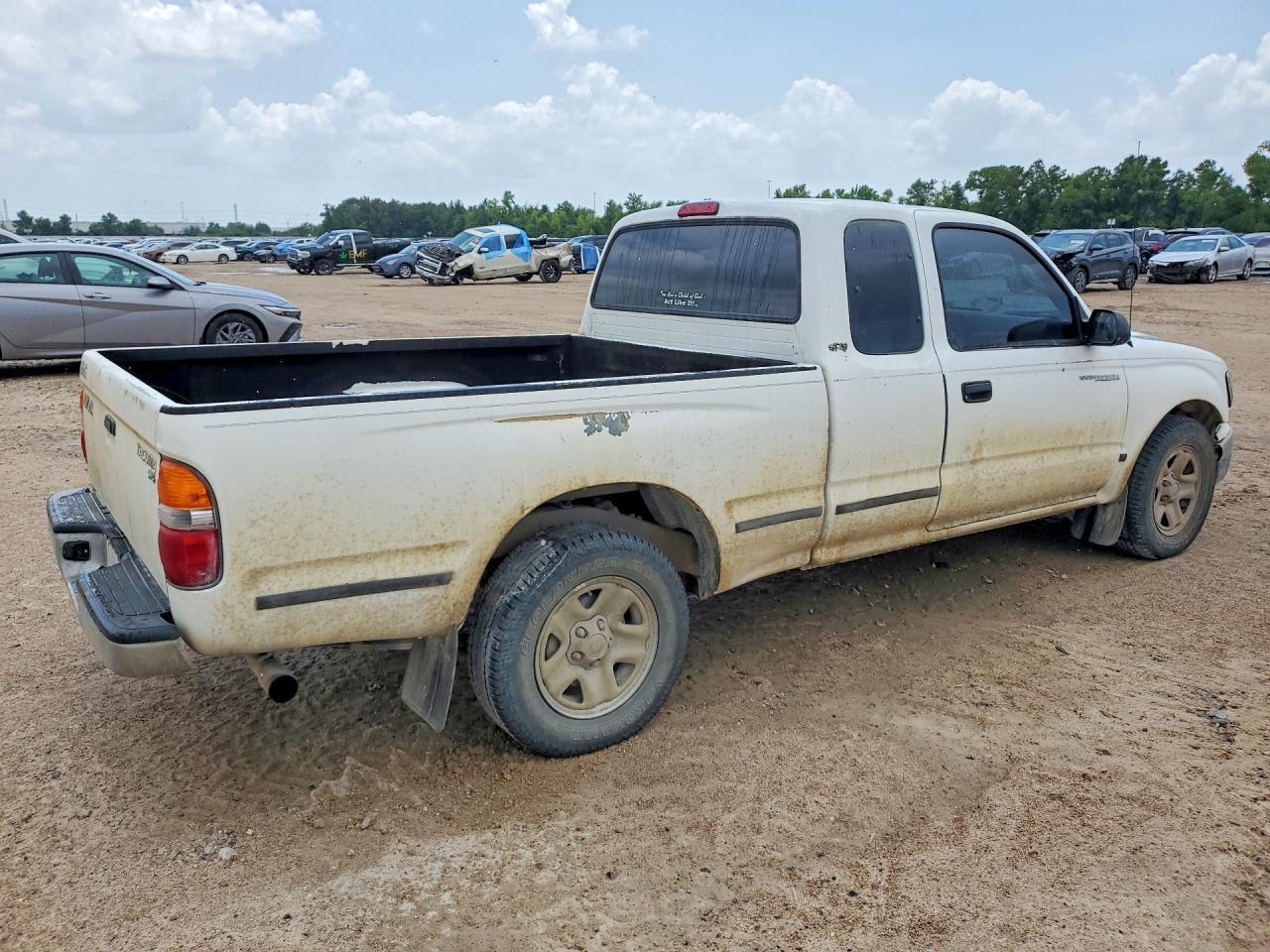 2002 Toyota Tacoma Base