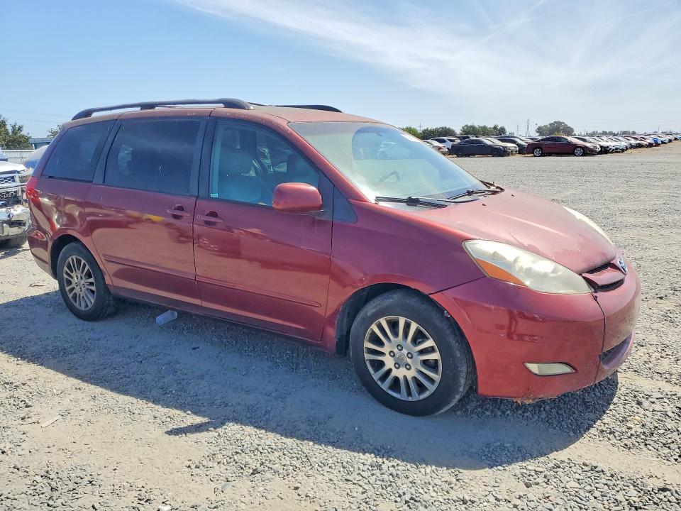 2007 Toyota Sienna xle 7-passenger