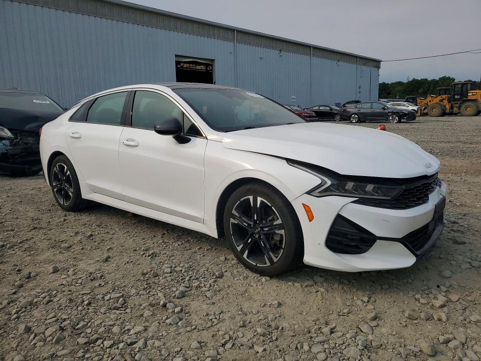 2022 KIA K5 gt Line