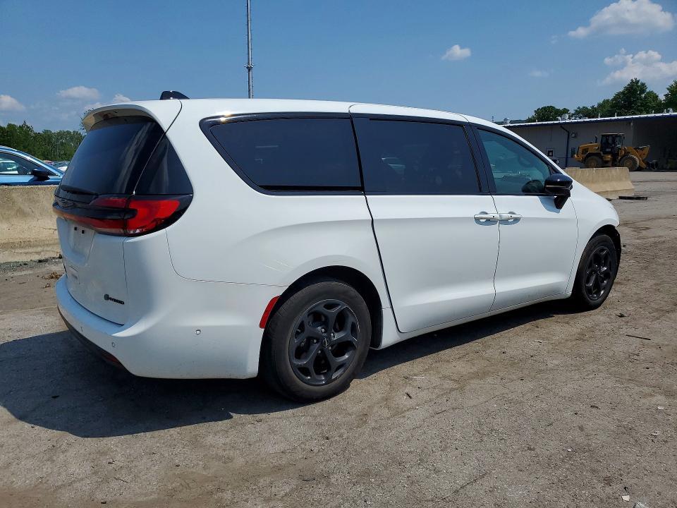 2023 Chrysler Pacifica Hybrid Limited