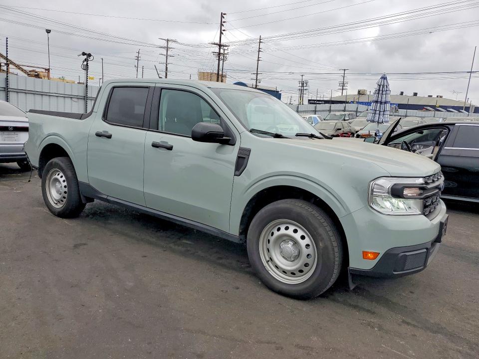 2024 Ford Maverick XL