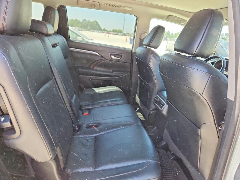 2017 Toyota Highlander Limited Platinum