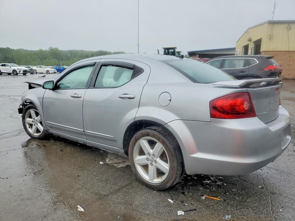 2013 Dodge Avenger se