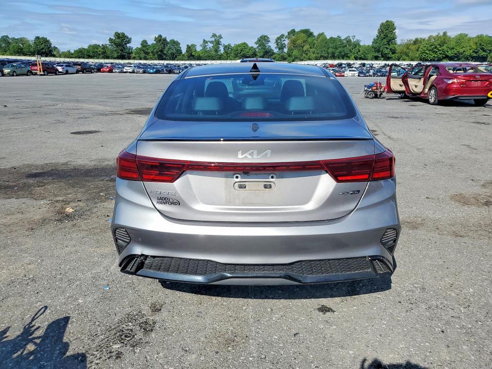 2023 KIA Forte gt Line