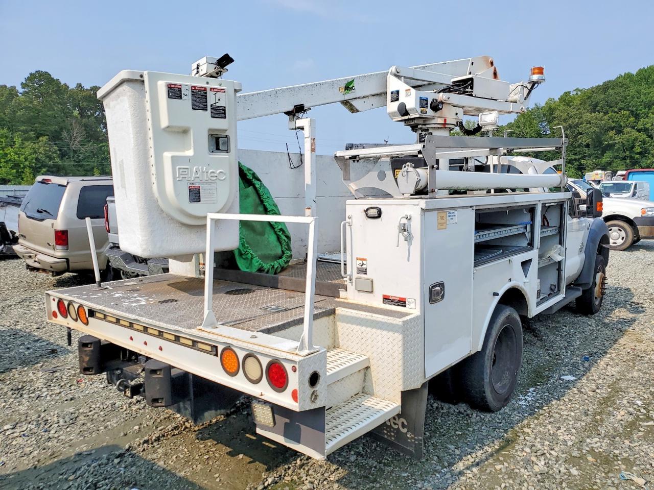 2015 Ford F450 Super Duty Bucket Truck