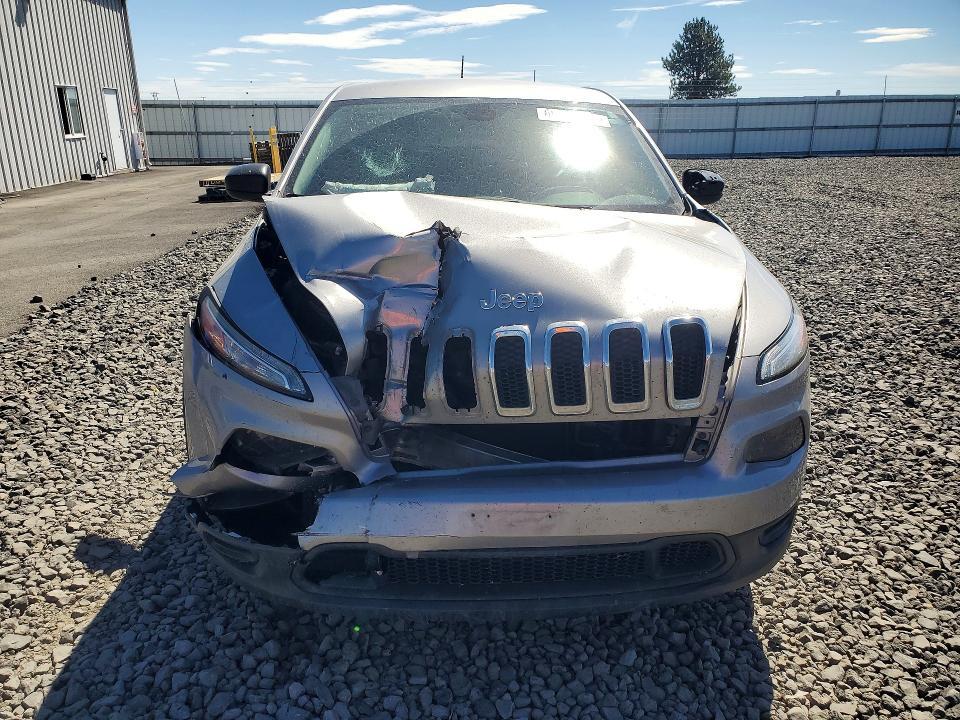 2016 Jeep Cherokee Sport