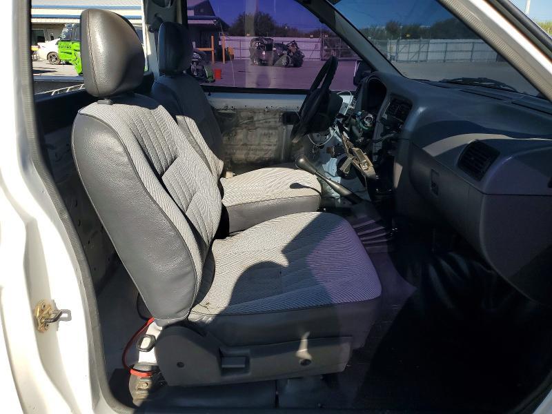 1997 Nissan Truck Base