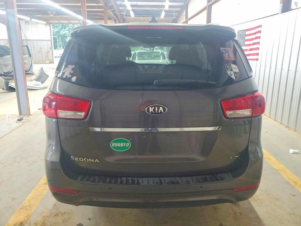 2015 KIA Sedona lx