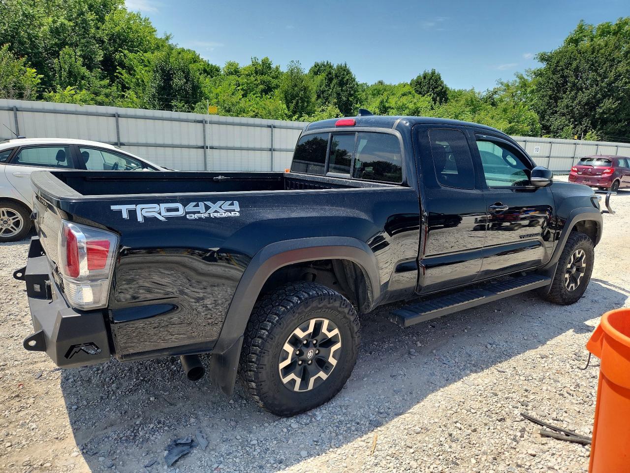 2023 Toyota Tacoma TRD OFF-Road