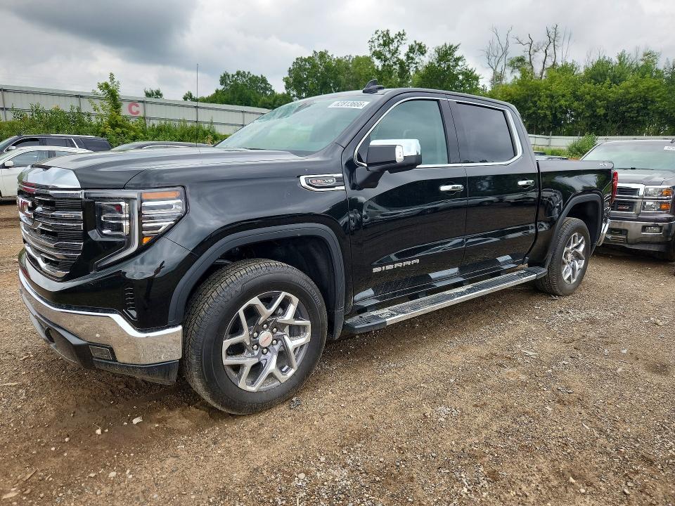 2026 GMC Sierra K1500 slt