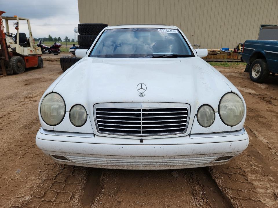1999 Mercedes-Benz E 320
