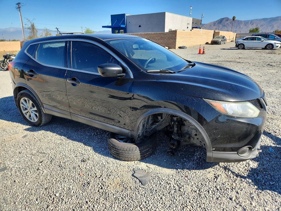 2019 Nissan Rogue Sport s