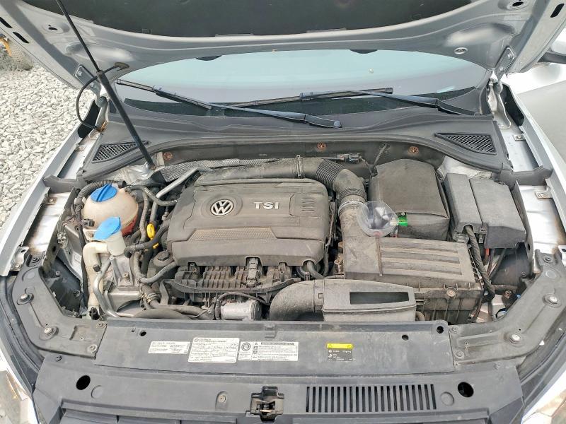 2015 Volkswagen Passat s