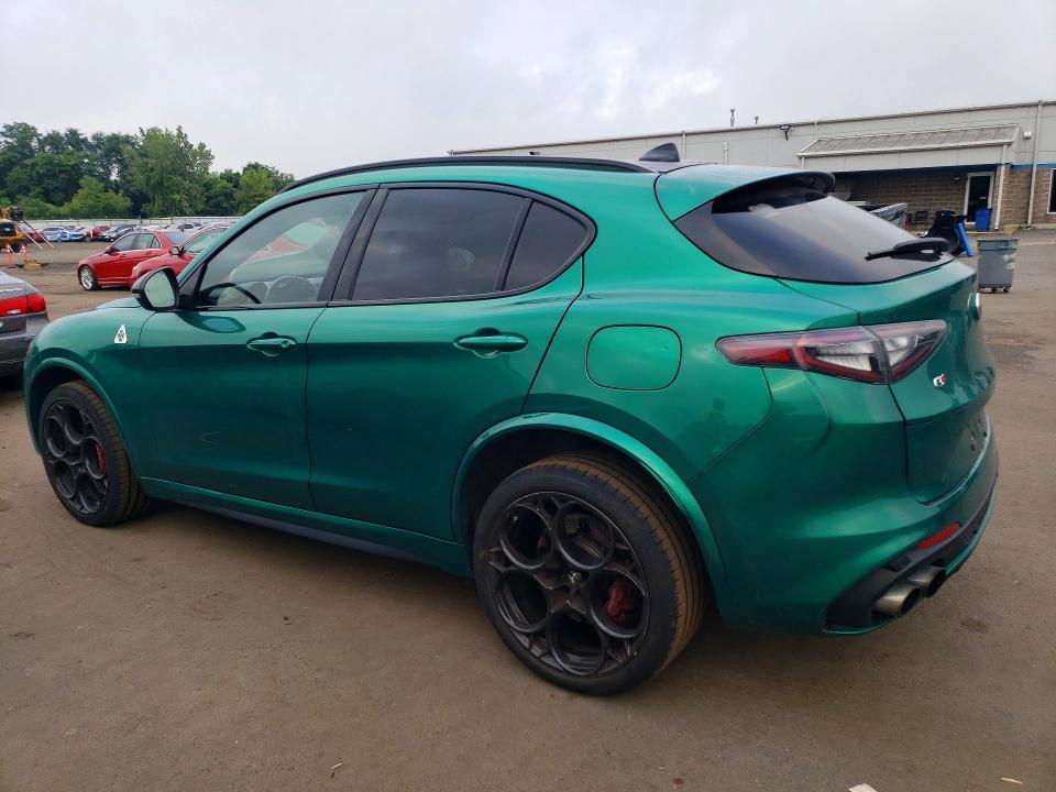 2024 Alfa Romeo Stelvio Quadrifoglio