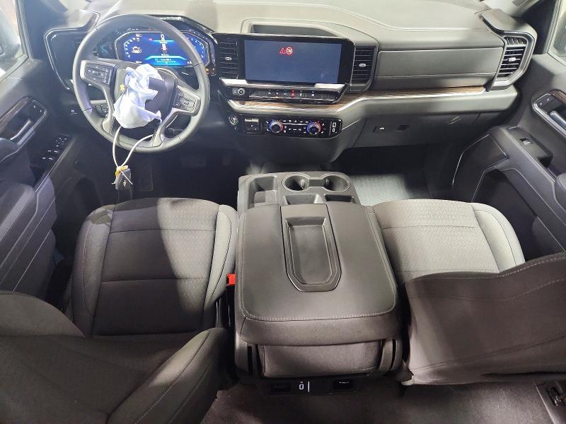 2026 Chevrolet Silverado K1500 LT
