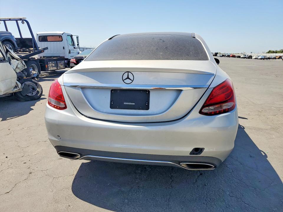 2016 Mercedes-Benz C300