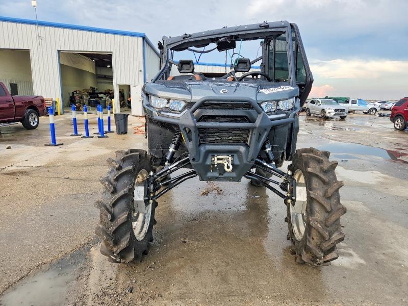 2024 Can-Am Defender Utility Vehicle