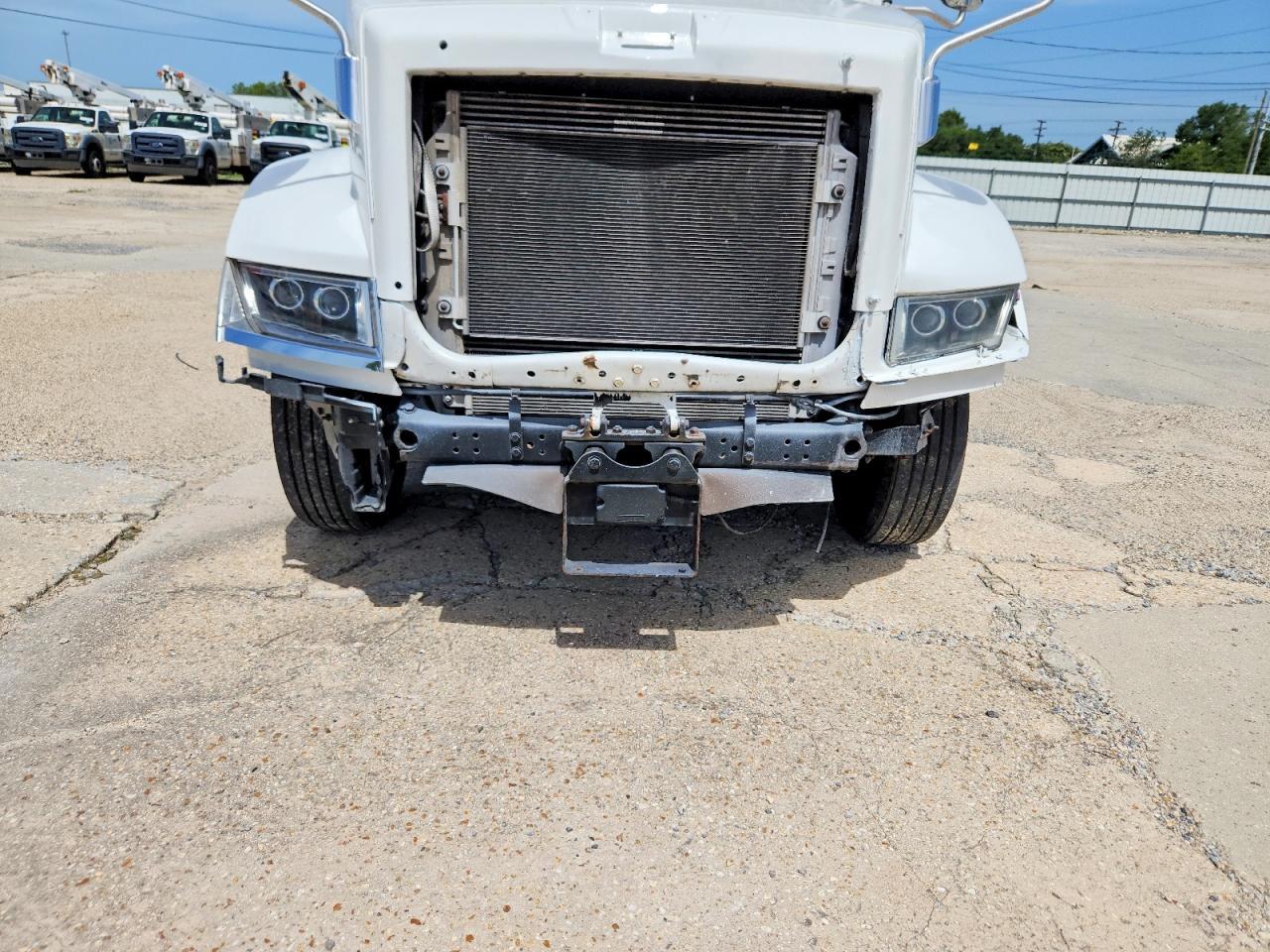 2018 Western Star 2018 Western Star 5700 Semi Truck