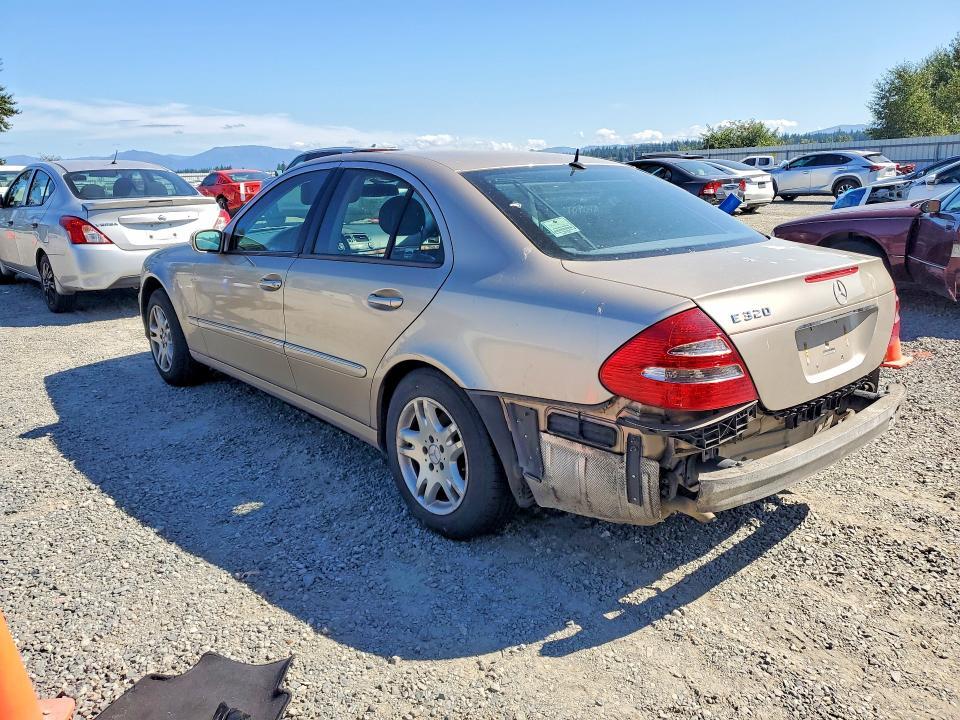 2004 Mercedes-Benz E 320