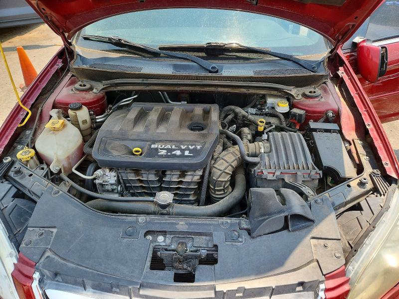 2013 Chrysler 200 lx