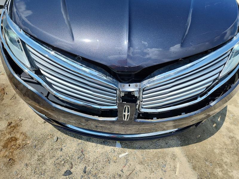 2014 Lincoln MKZ