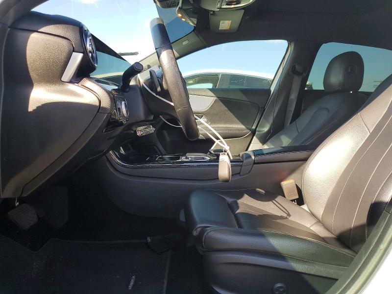 2019 Mercedes-Benz A 220