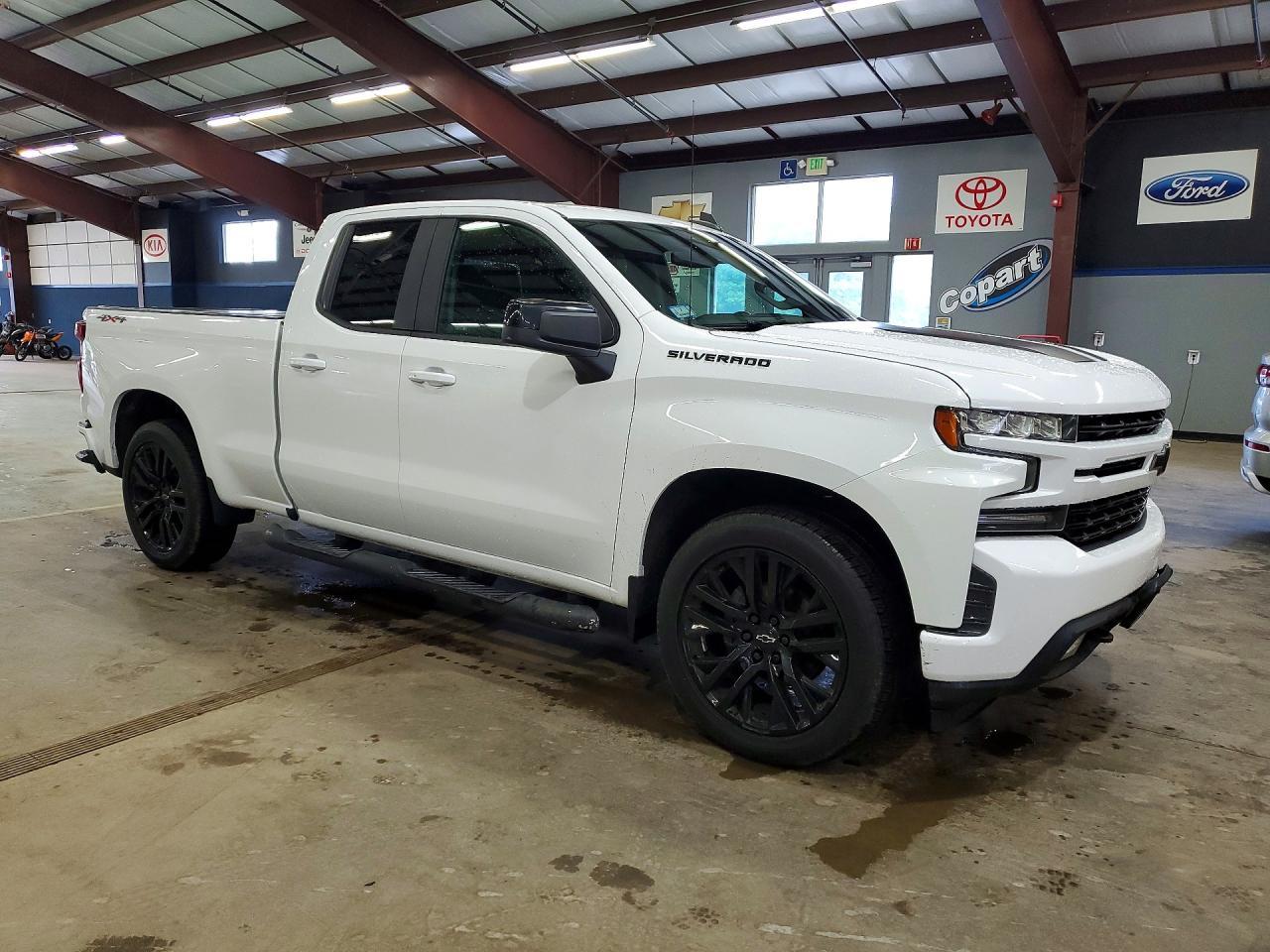2020 Chevrolet Silverado K1500 RST