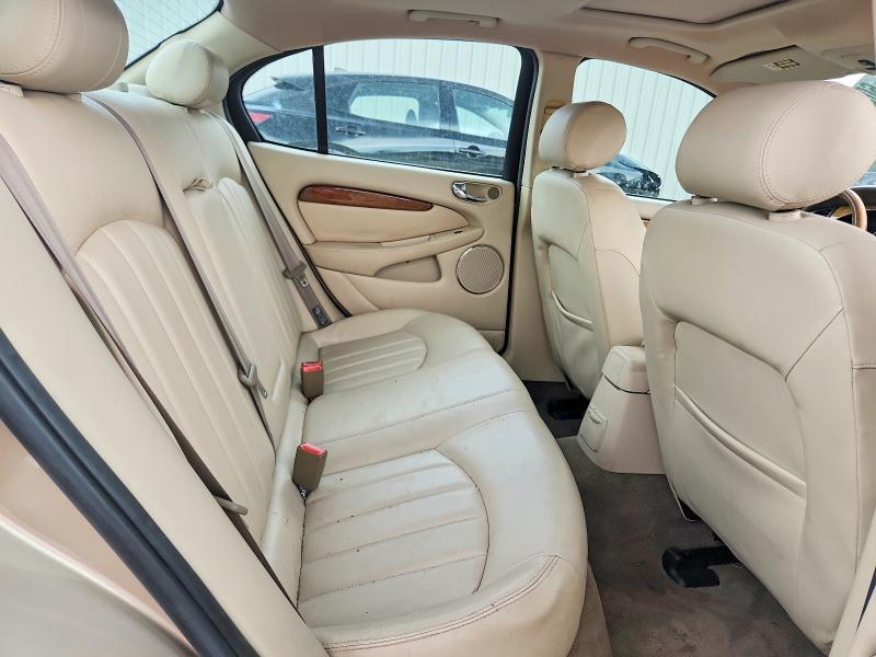 2003 Jaguar X-type 2.5