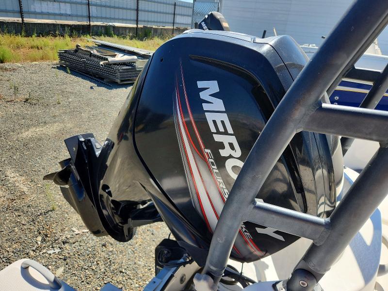 2016 Bayliner Element 75HP-Boat