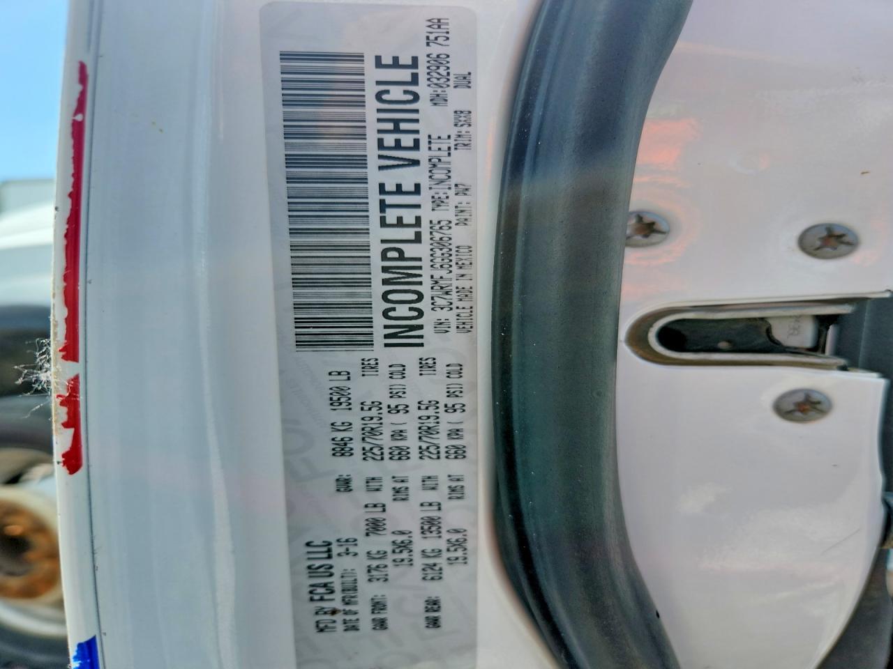 2016 Dodge RAM 5500 BOX Truck