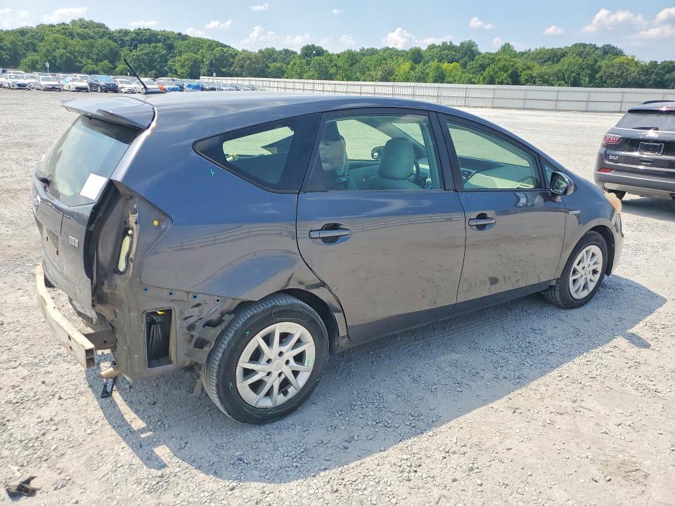 2014 Toyota Prius v Three