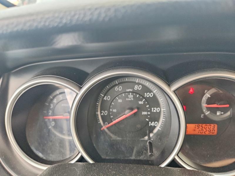 2011 Nissan Versa 1.8 s