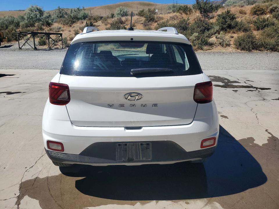 2025 Hyundai Venue sel