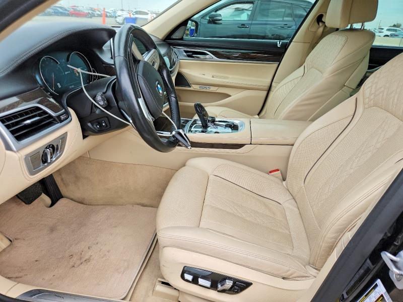 2018 BMW 740 xe
