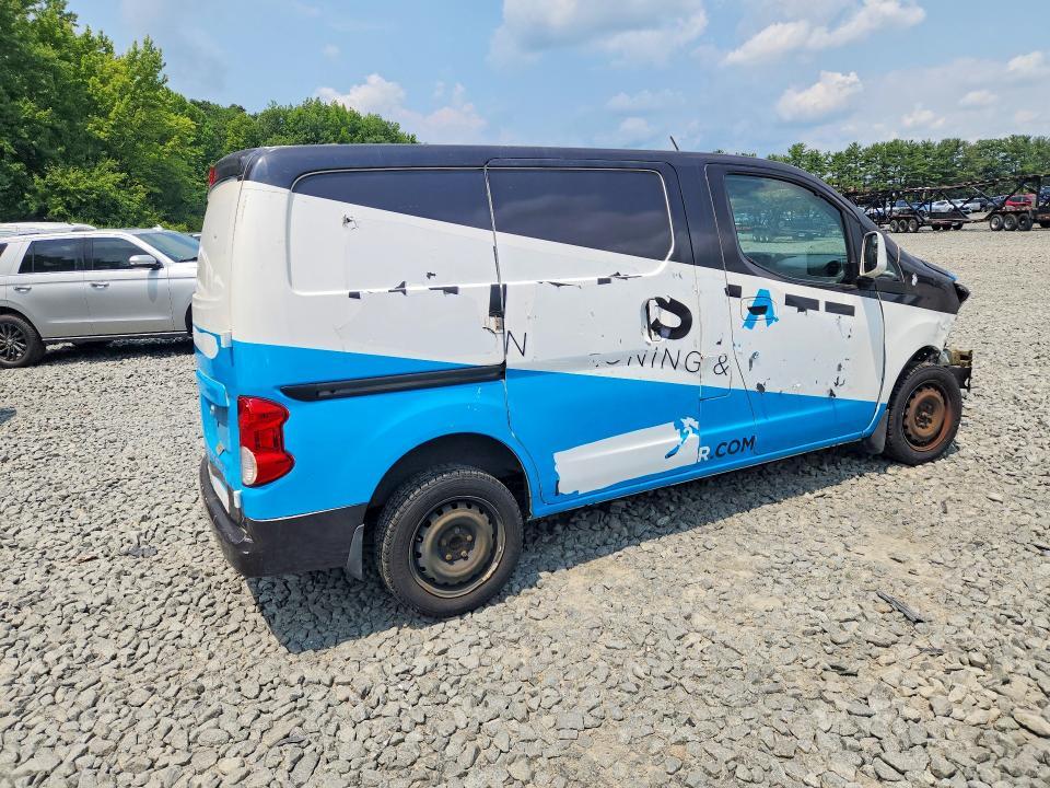 2015 Nissan NV200 SV