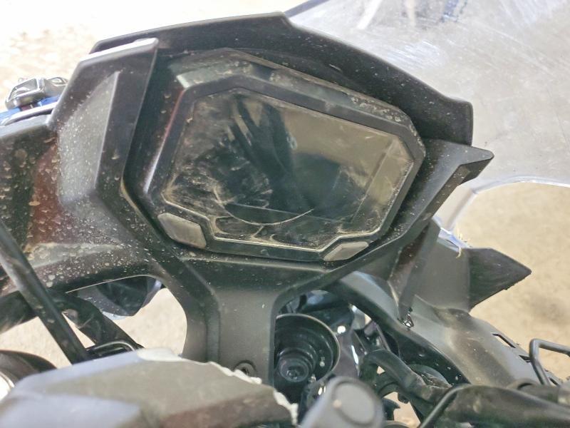 2024 Kawasaki EX650 R