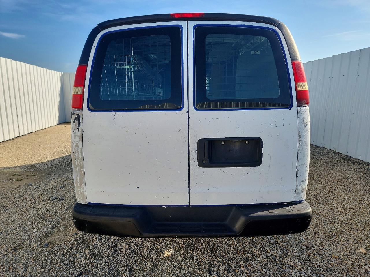 2012 Chevrolet Express G1500 LS