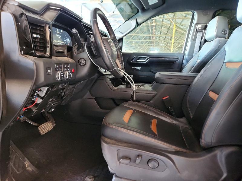 2023 GMC Sierra K1500 AT4
