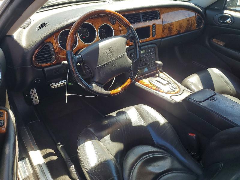2005 Jaguar XKR