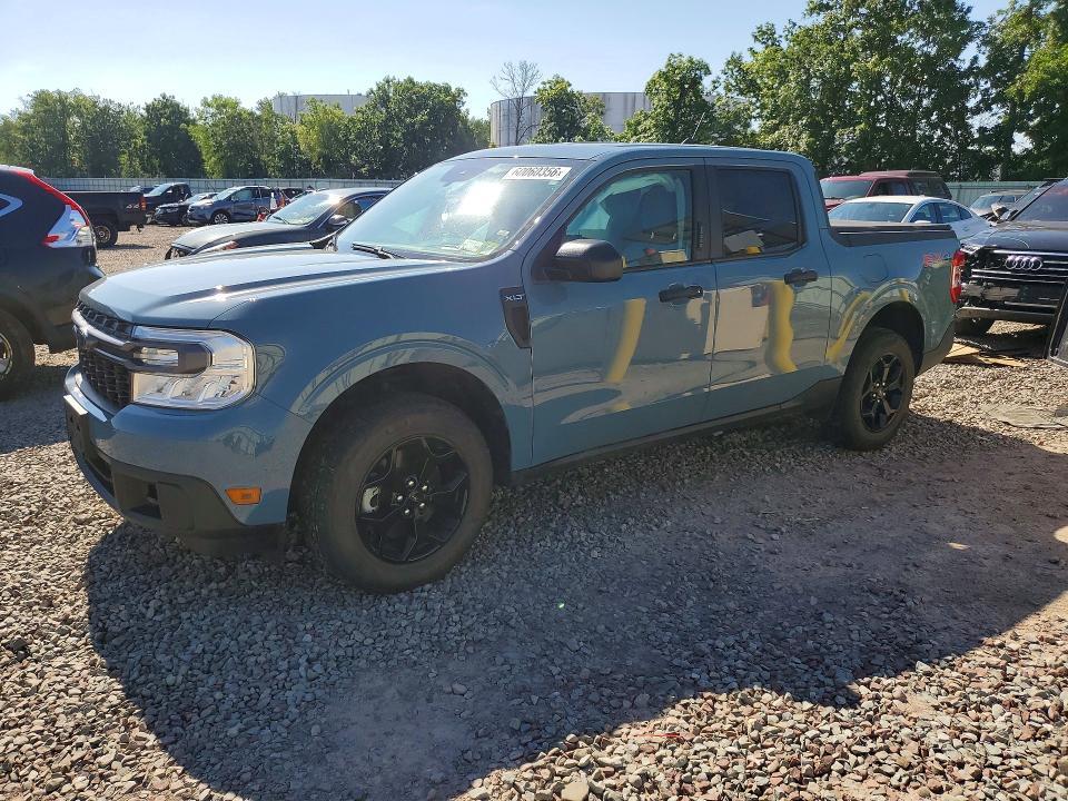2022 Ford Maverick XL