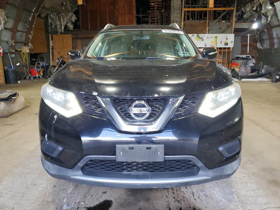 2015 Nissan Rogue sv