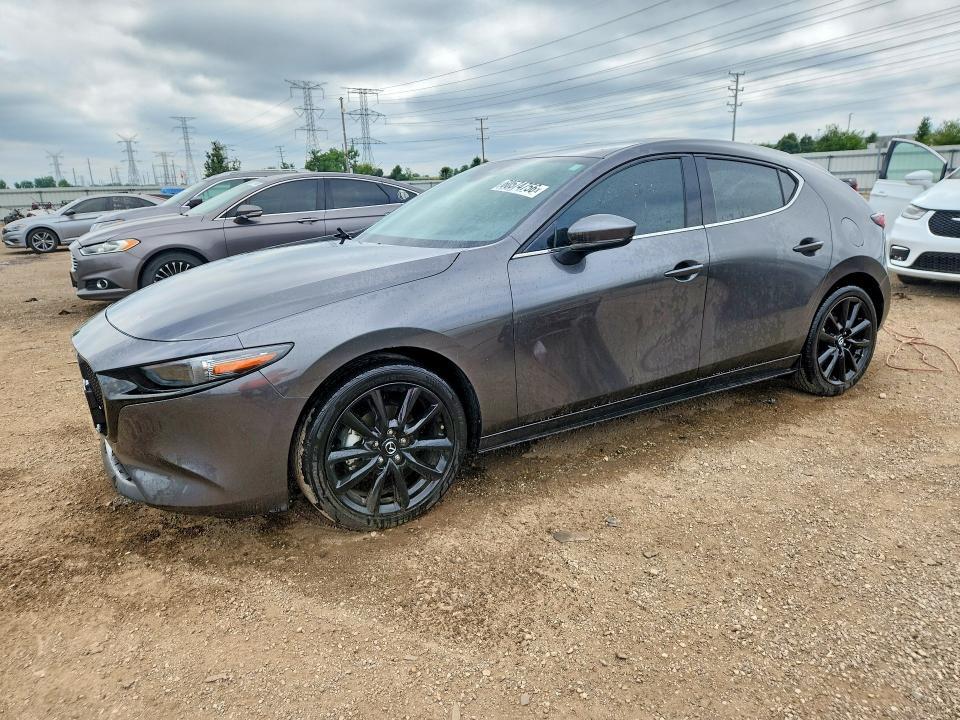 2022 Mazda 3 Premium