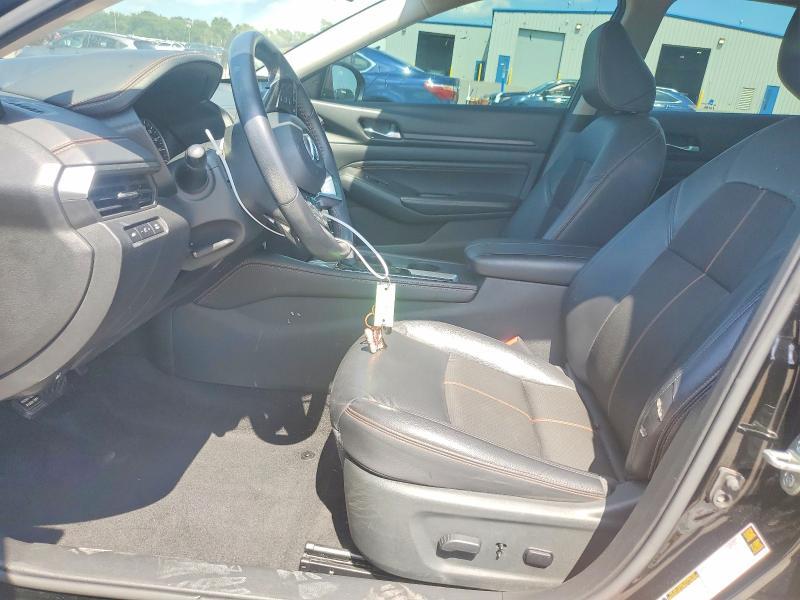 2021 Nissan Altima sr