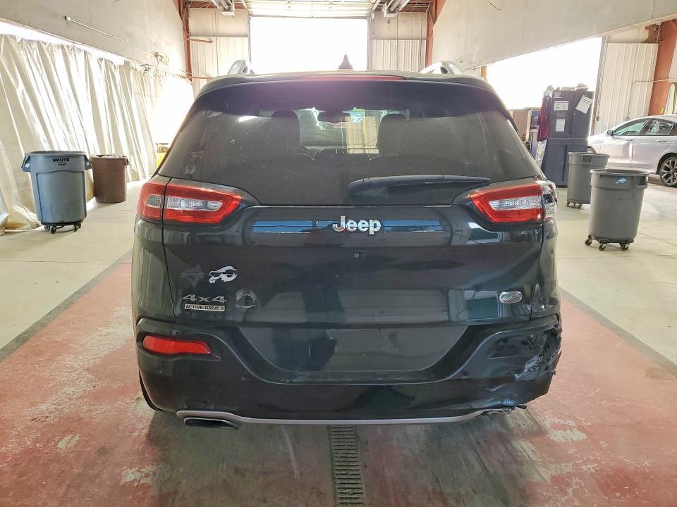 2016 Jeep Cherokee Overland