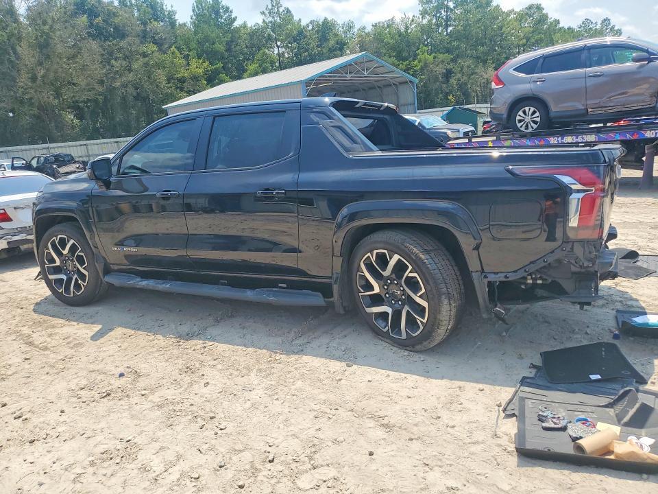 2024 Chevrolet Silverado RST